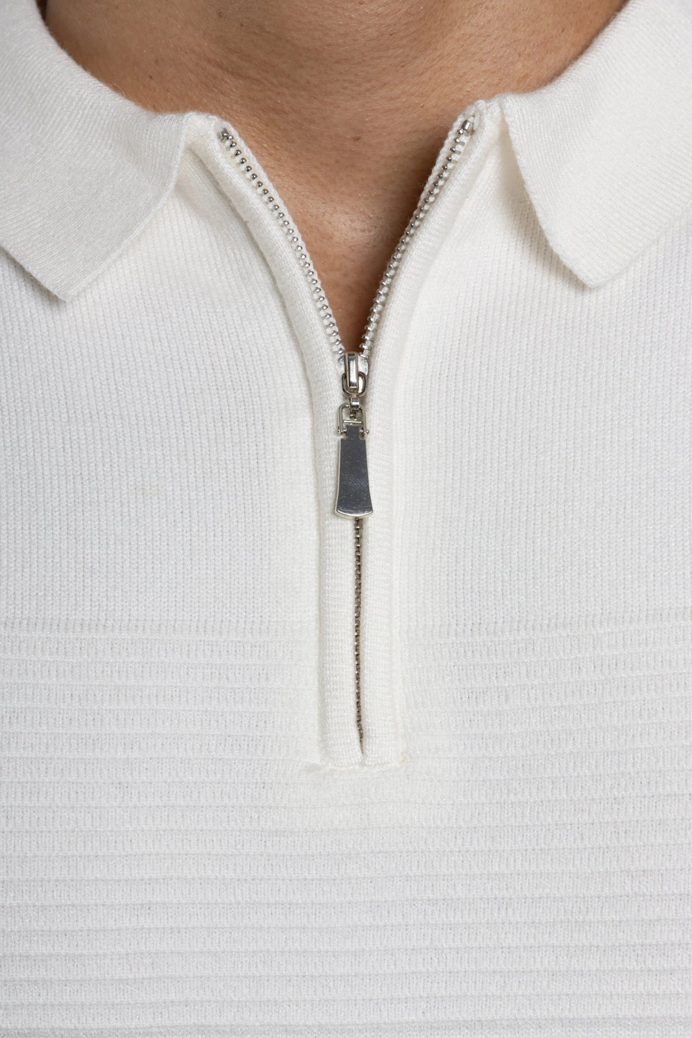 Polo's Zipper T-Shirt - MAF Collections